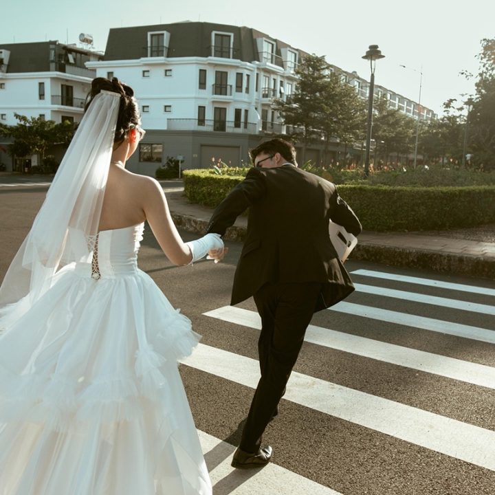 pre-wedding-9216196_1920